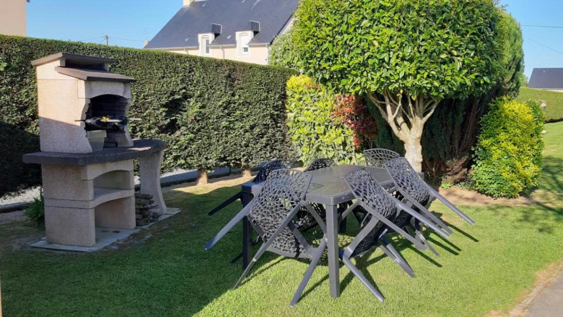 Gite "Au P'Tit Tourois" De Plain-Pied Tout Confort Avec Veranda Proche D'Omaha Beach Et De Bayeux Accueillant Les Animaux Εξωτερικό φωτογραφία